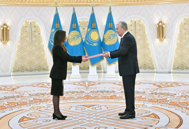 Kazakh President receives credentials from ambassadors of six states