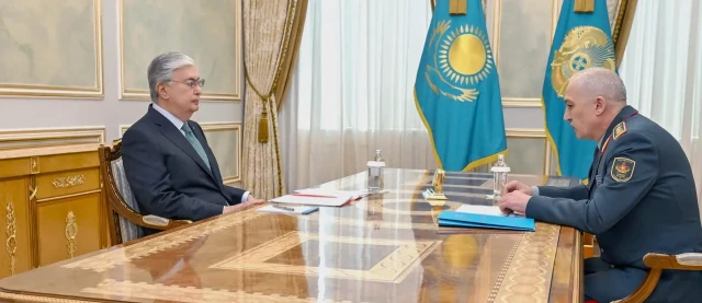 Kazakh President receives Defense Minister