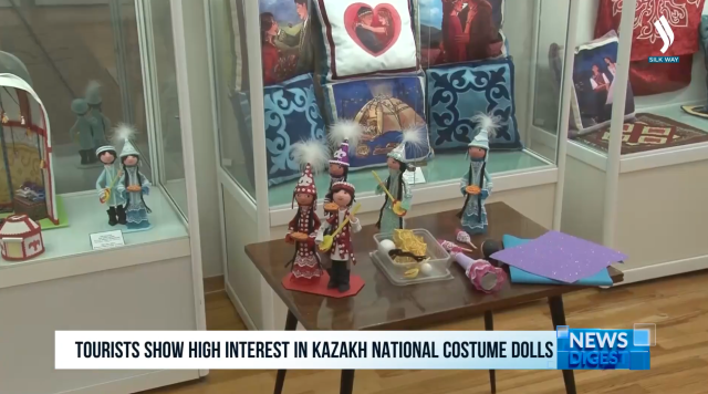 Туристтерди кызыктырган улуттук куурчактар