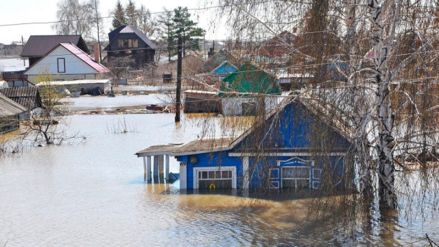 Су тасқынынан зардап шеккен қазақстандықтардың тұрғын үйлерін қалпына келтіру бойынша жұмыс басталды