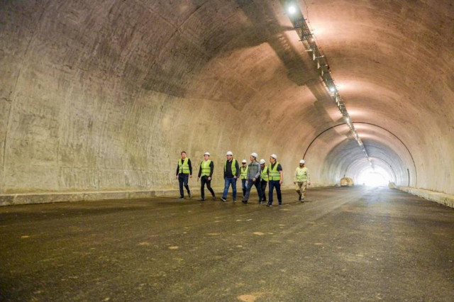 Казакстанда биринчи автоунаа туннелин ишке киргизүү ушул жылдын жайына пландалууда