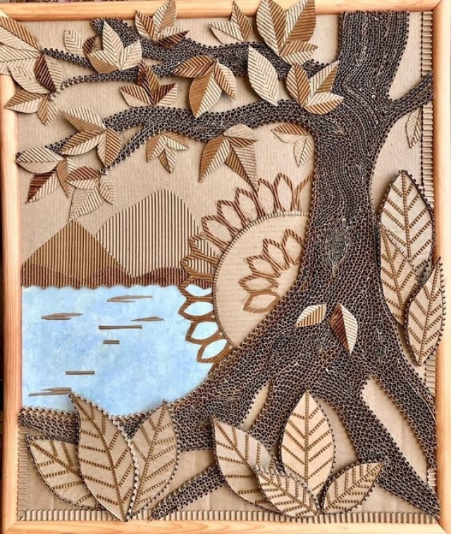 Қазақстандық суретші картоннан портрет жасайды