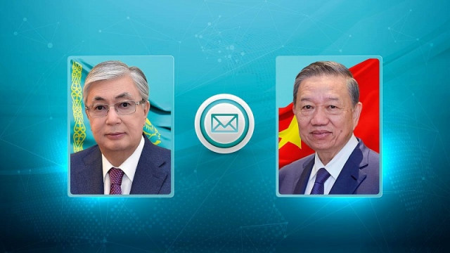 Kasym-Zhomart Tokayev, Vietnam devlet Başkanını seçimlerde kazanmasıyla kutladı