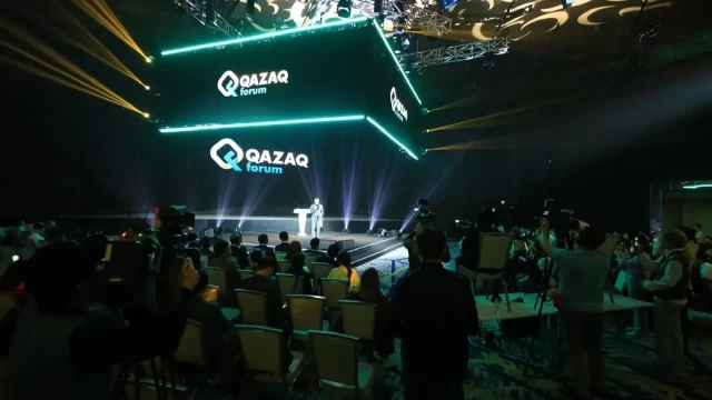 VII Kazakça çevrimiçi medya forumu