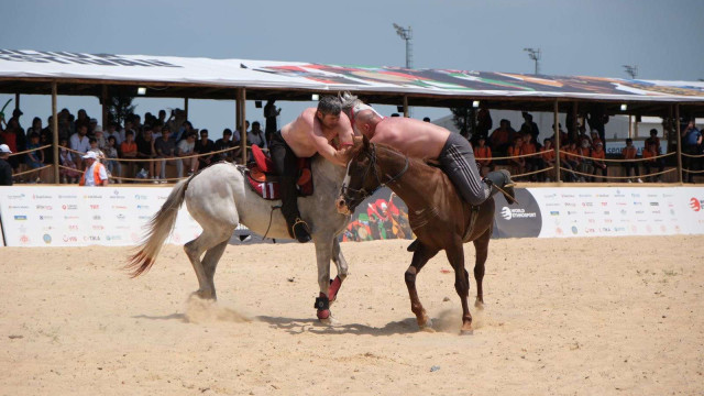 Kazakh athletes take part in sixth Ethnosport Culture Festival in Türkiye