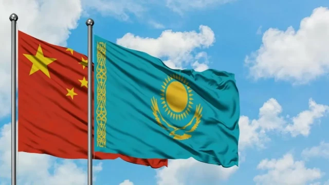 Kazakhstan, China sign $5.2 billion investment agreements