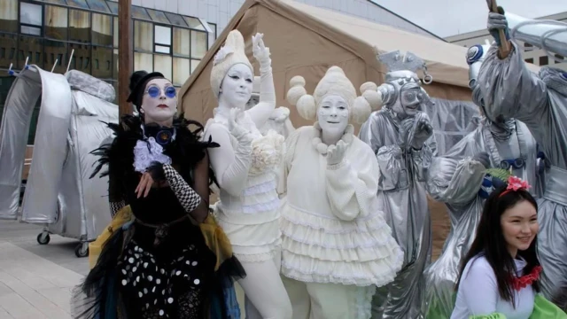 Kazakh capital set to develop street theatre arts