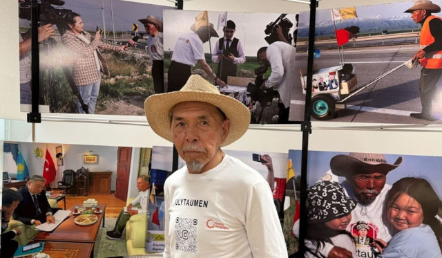 Kazakh traveler dedicates his foot journey to World Nomad Games
