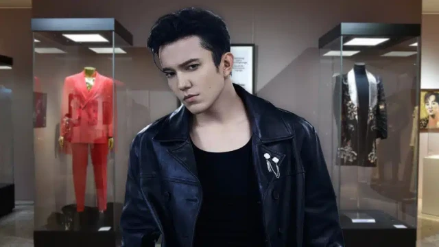 Астанада «Дүние дидарындағы Димаш» көрмесі ашылды