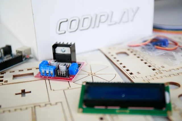 Казахстанский Edtech -проект CodiPlay внедряют в школах Турции