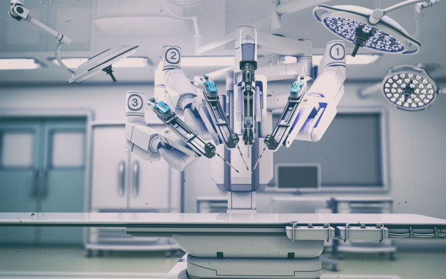 Kazakistan hastanelerinde robot cerrah teknolojisi kullanılacaktır