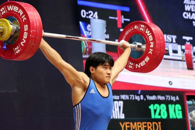 Kazakh weightlifter wins gold at world championships in Spain