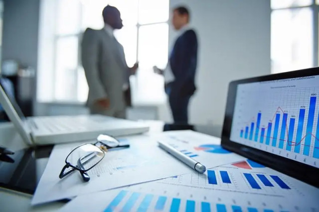 Казакстанда бизнести колдоо механизмдери кеңейүүдө