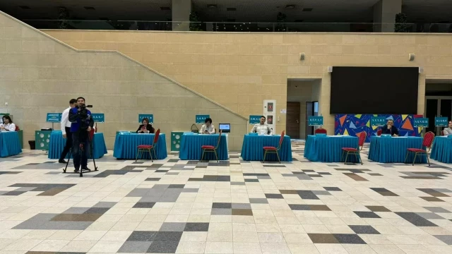 Чет өлкөдөгү казакстандыктар референдумга активдүү катышууда