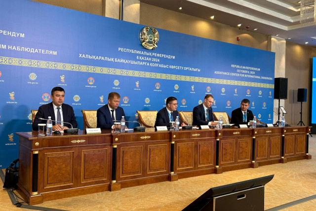 Международные наблюдатели: референдум прошёл открыто и прозрачно