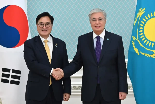 Kazakhstan, Qatar step up military cooperation