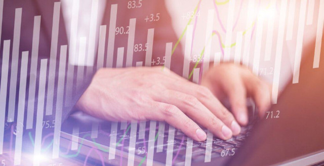 Мажилис каржы рыногун өнүктүрүүнү көздөгөн мыйзам долбоорун биринчи окууда кабыл алды