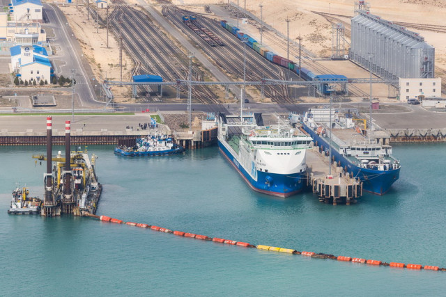 Kuryk limanındaki yeni tahıl terminali faaliyete geçti