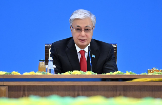 К. Токаев чет элдик инвесторлор кеңешинин пленардык жыйынын өткөрдү