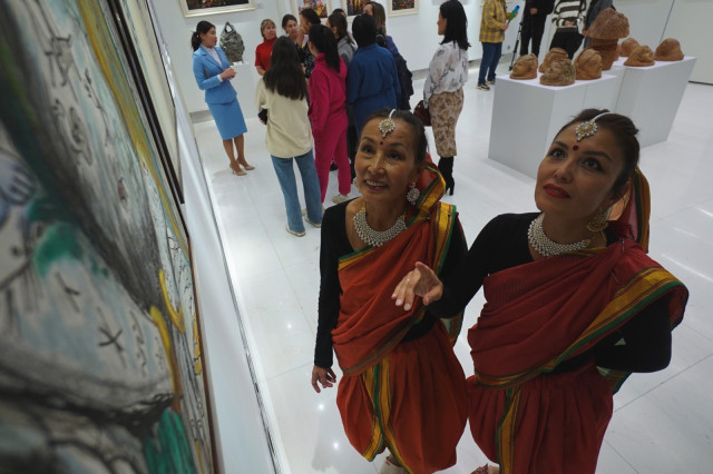 India’s culture and art showcased at exhibition in Astana