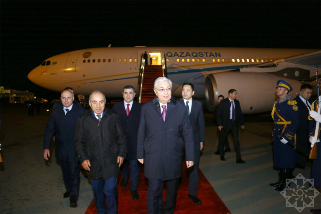 Kazakh President pays working visit to Azerbaijan