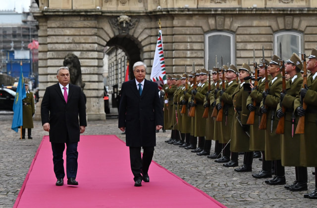 Macaristan’da Kazakistan Devlet Başkanı’nı resmi karşılama töreni düzenlendi