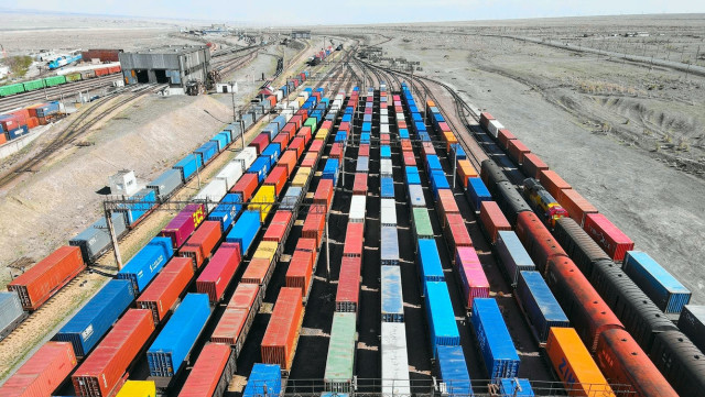 Kazakistan demiryolu vasıtasıyla bölgesel transit potansiyelini artırıyor