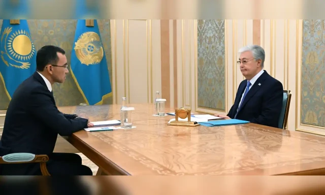 Kazakistan Cumhurbaşkanı Senato'nun faaliyetleri hakkında bilgilendirildi