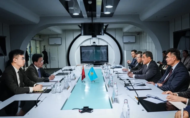 Kazakistanlı su kaynakları uzmanları Çin’de staj yapacaklar