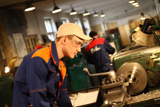 Атирауда 4,5 минг янги иш ўрини яратилади