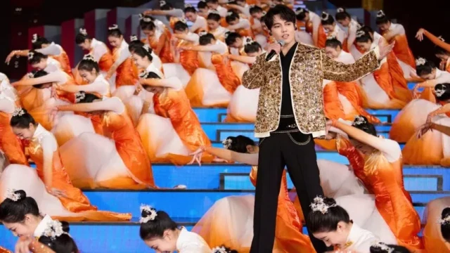 Хитойда Янги йил кенг нишонланди