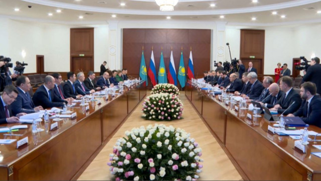 Казакстан менен Орусия өз ара соода алмашуусун 30 млрд долларга жеткирүүгө кызыкдар