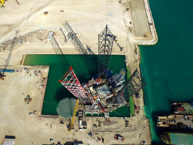 Aktau Limanında modern bir konteyner merkezi inşaatı başladı