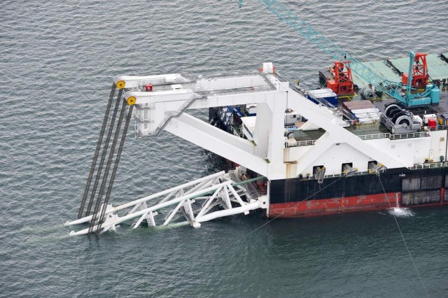 Оптоволоконные линии связи проложат по дну Каспия