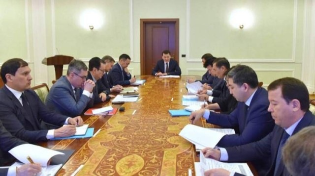 Kazakh State Counsellor discusses strengthening interethnic harmony with government agencies