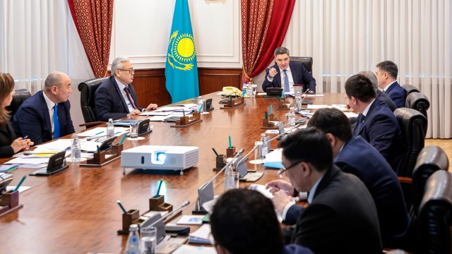 ҚР Премьер-Министрі Экономикалық саясат жөніндегі кеңес отырысын өткізді