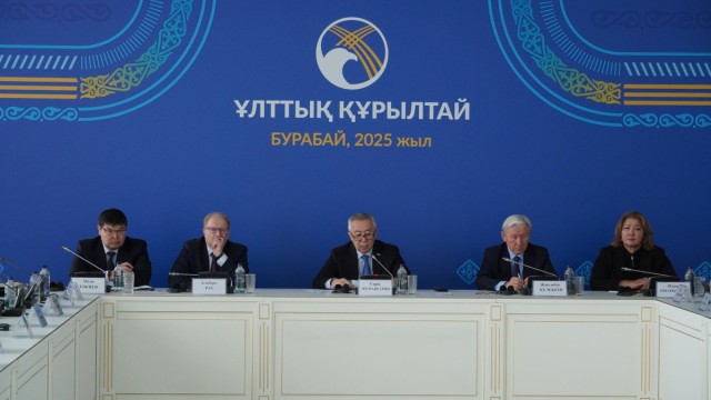 Ақмўла вилоятида Миллий қурултойнинг IV йиғилиши ўтказиляпти