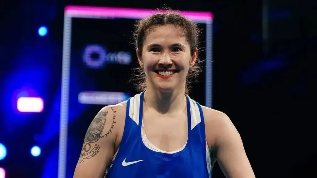 К. Токаев казакстандык мушкерди тарыхый жеңиши менен куттуктады