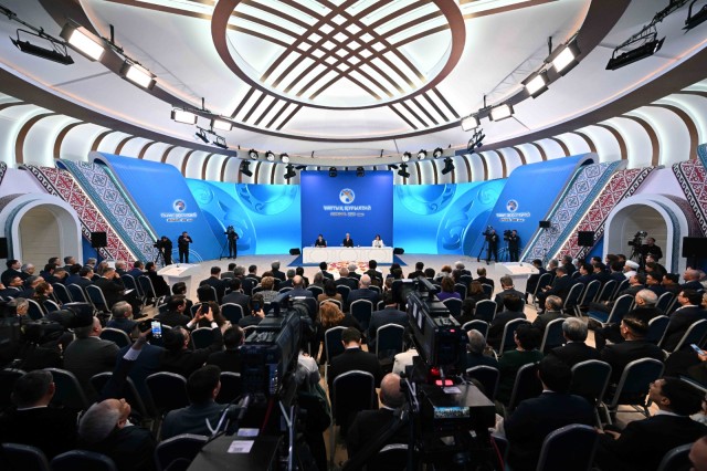 Улуттук курултай - бийлик менен жарандардын ортосундагы натыйжалуу диалог аянтчасы