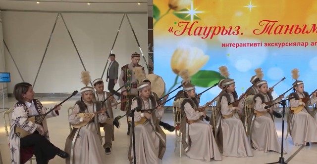 Астана Наврўзга бағишланган экскурсиялар ўтказиляпти