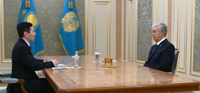 Қосим-Жўмарт Тўқаев «Самруқ-Қазина» бошқаруви раисини қабул қилди