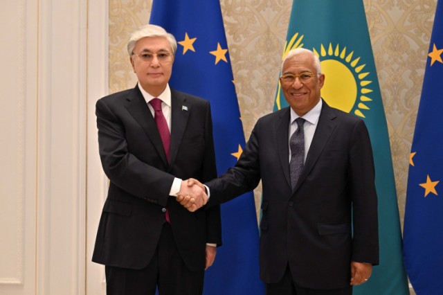 Мемлекет басшысы Самарқандта бірқатар кездесу өткізді