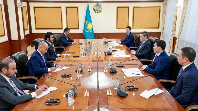Kazakh PM meets with heads of international sports organizations