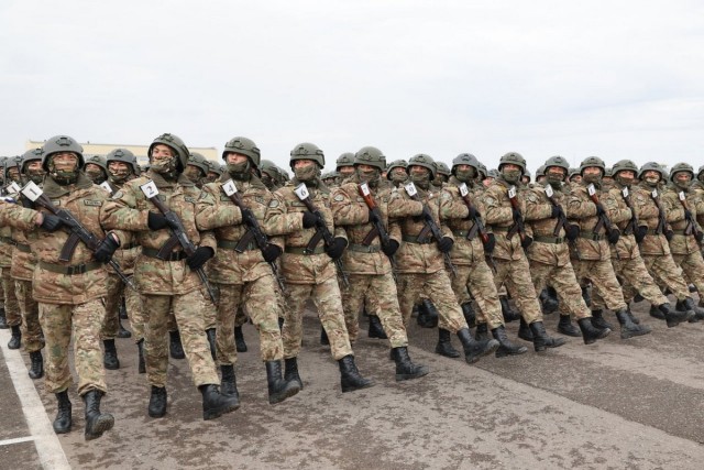 Казахстан готовится к военному параду