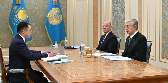 Kazakh President holds several meetings in Akorda