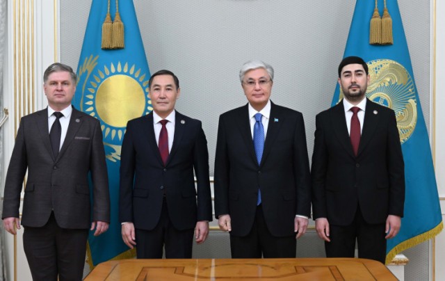 Президент ҚХА Төрағасының орынбасарларын қабылдады