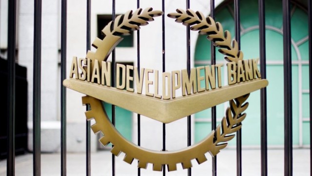 АДБ: 2025 жылы Қазақстанның экономикалық өсімі 4,9% болады