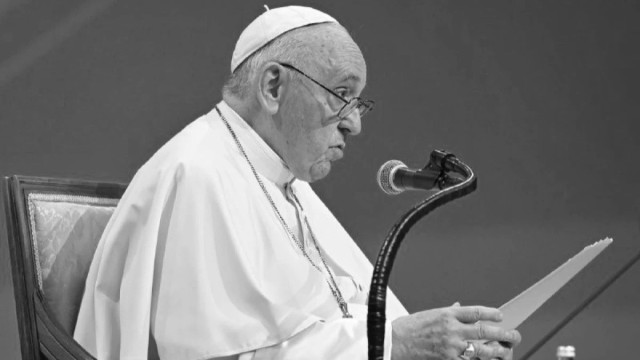 Kazakh President expresses condolences on Pope Francis’ passing