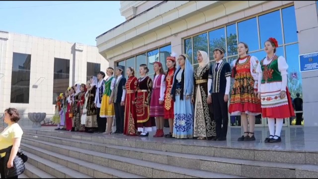 Kazakh schoolchildren hold challenge marking People’s Unity Day