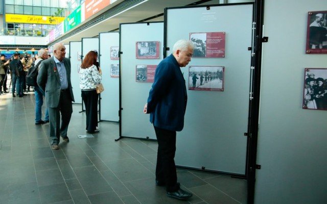 Kazinform ajansı II. Dünya Savaşı sıralarındaki arşiv fotoğraflardan sergi düzenledi